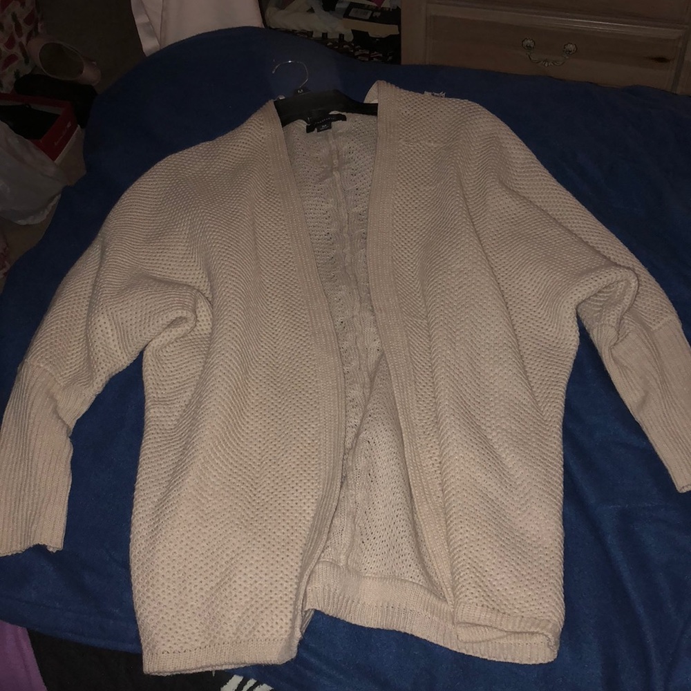 Cardigan sweater